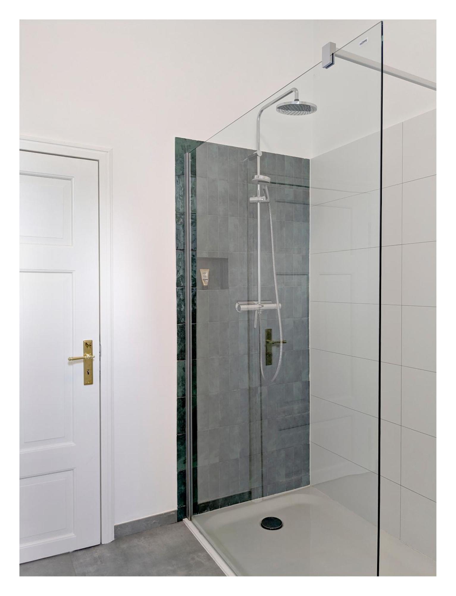 Apartamento 2 Zi Whg Zentral, Altbau, Renoviert 4P Hanóver Exterior foto